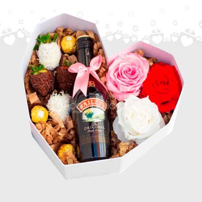 Regalo de Rosas Preservadas  feliz dia del amor y la amistad