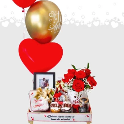 Desayuno Sorpresa Con Rosas Para Aniversario A Domicilio En Medellín Pedido Con 2 Días De Anticipación 