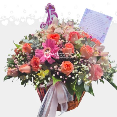 Arreglo Floral Para Quinceaños A Domicilio En Bogotá Pedido Con Un Día De Anticipación